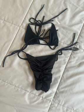 Black Ruched Tie-Side Triangle Bikini - Unbranded